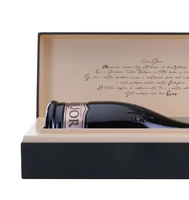 Montina Franciacorta Riserva Quor Nature 2019 DOCG avec Coffret